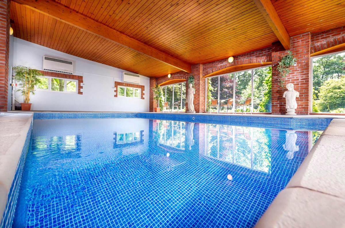 Вилла Wild Pear House Ком-Мартин Экстерьер фото